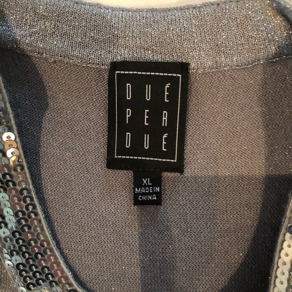 Top - Picture 3 of 3